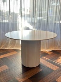 LOU LOU White Ripple Table - Large - Image 6